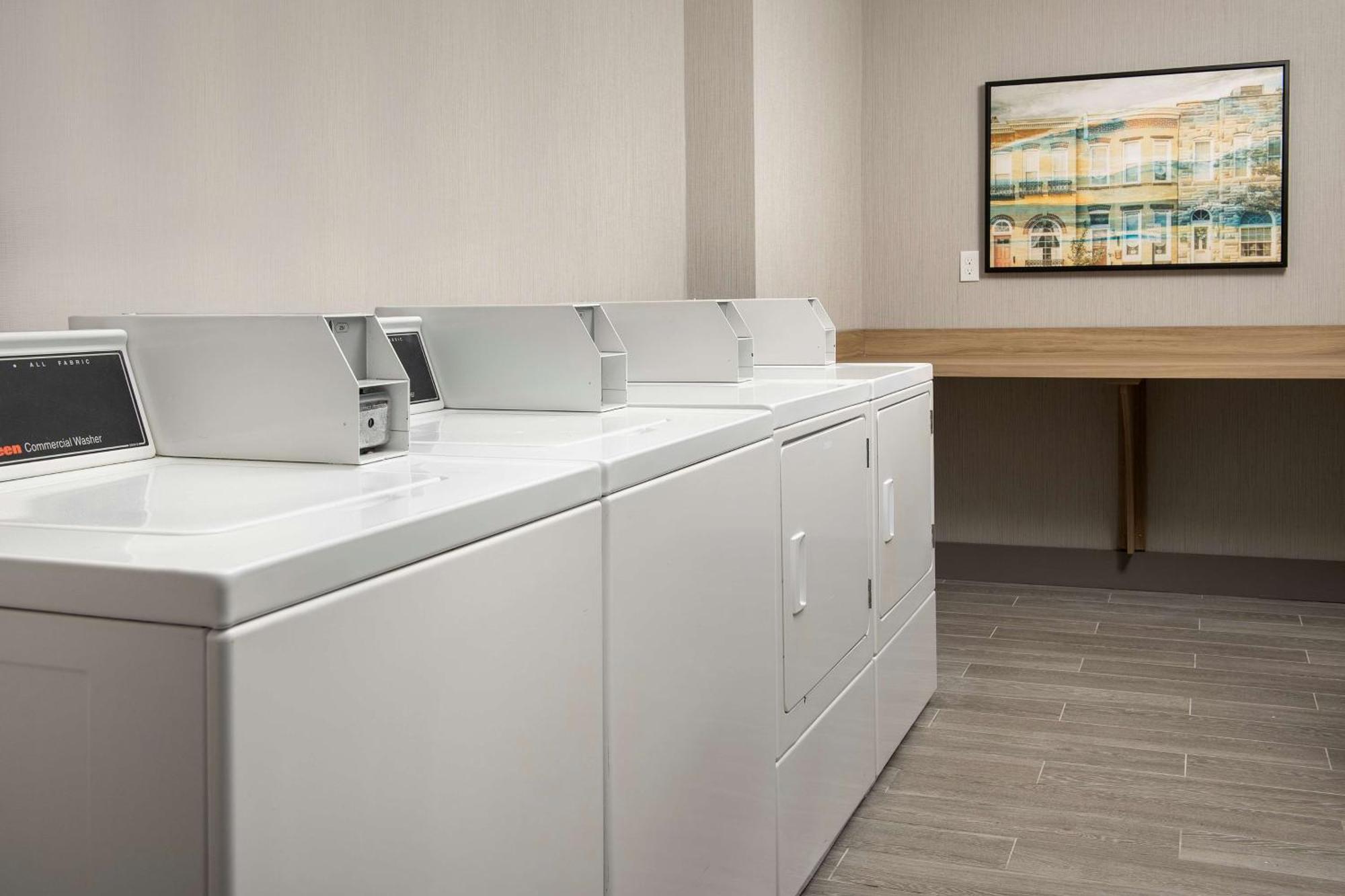 Hampton Inn Baltimore-Downtown-Convention Center Bagian luar foto