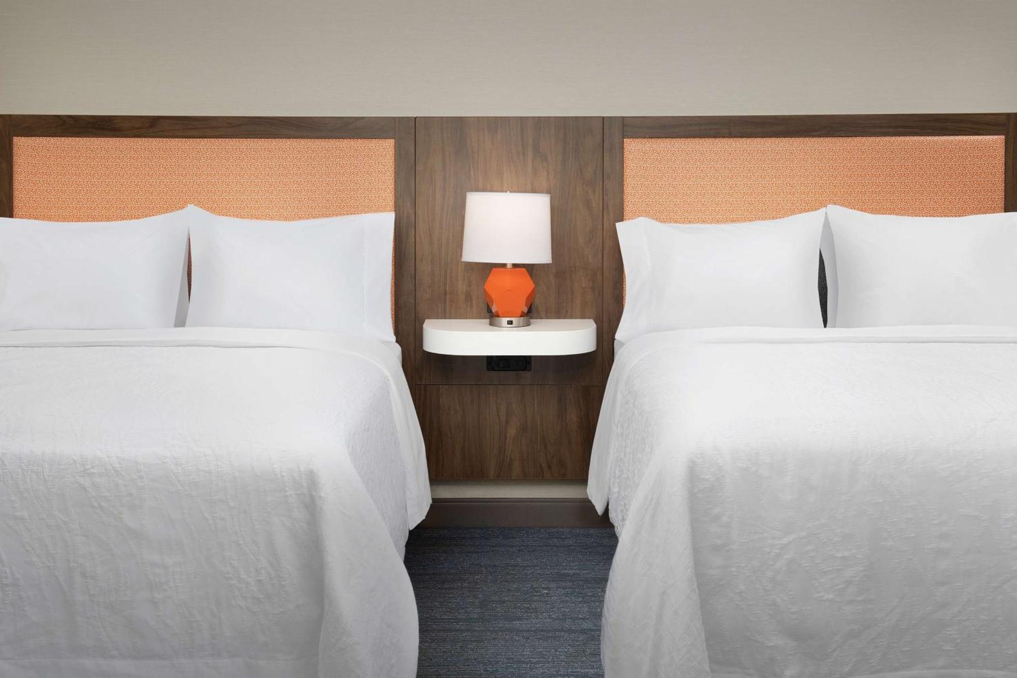 Hampton Inn Baltimore-Downtown-Convention Center Bagian luar foto